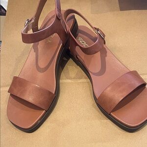 Brown Sandals soda